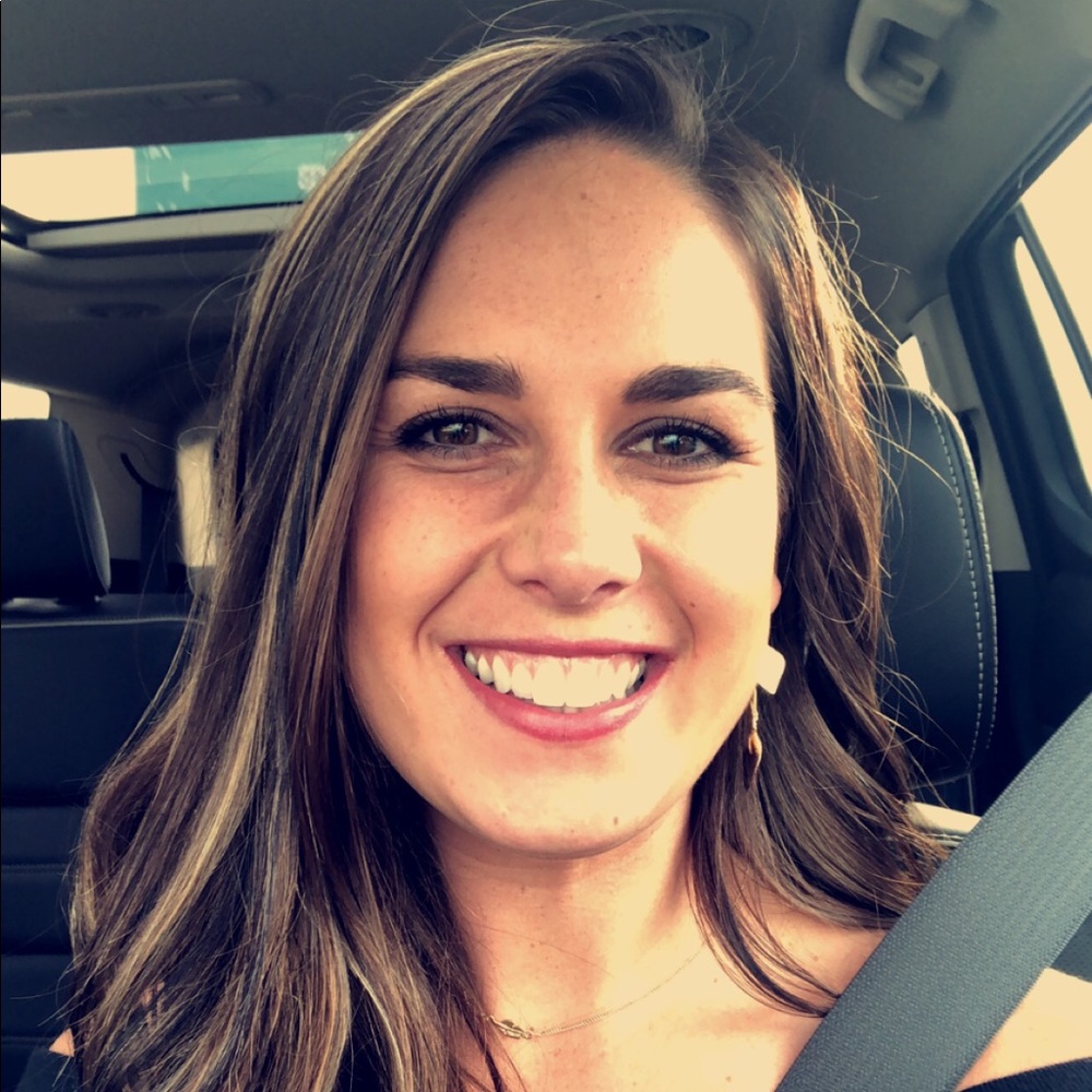 Meet your Posher, Andrea